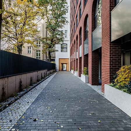 Chaplin Apartment Posen